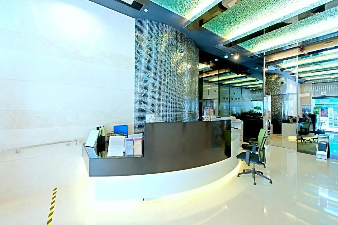 The Bauhinia Hotel - Central Hong Kong 3*,