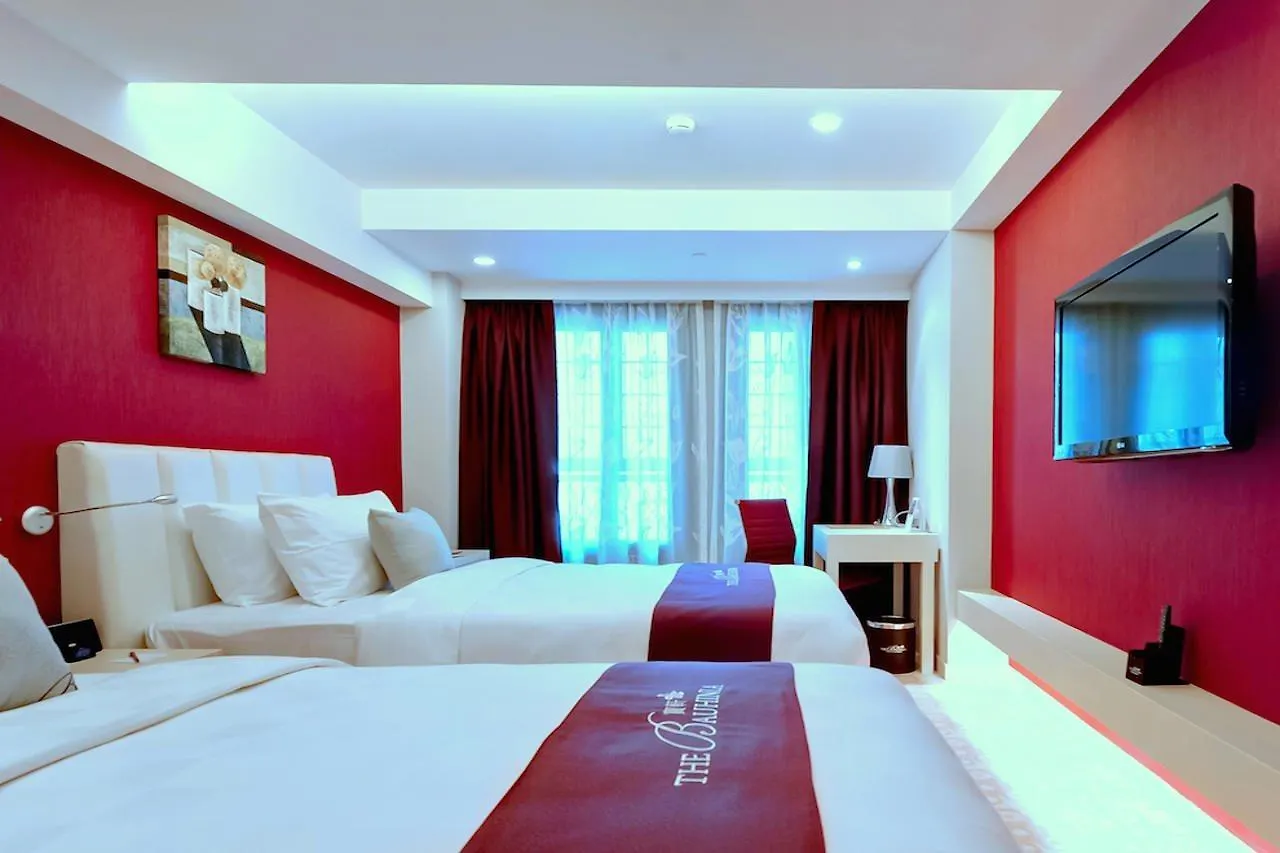 The Bauhinia Hotel - Central Hong Kong