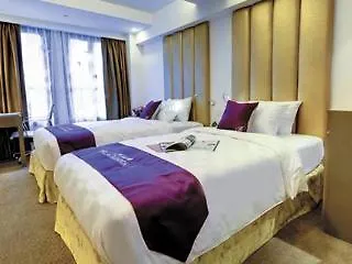 The Bauhinia Hotel - Central Hong Kong