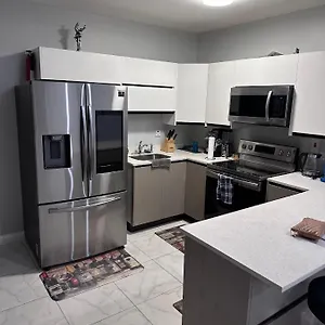 Apartment Lavishhomesja At Thelofts