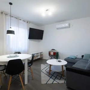 Apartment Pyrotima